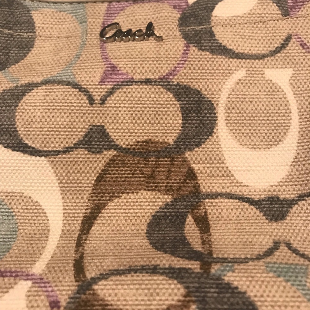 Coach Bag - Picture 2 of 5